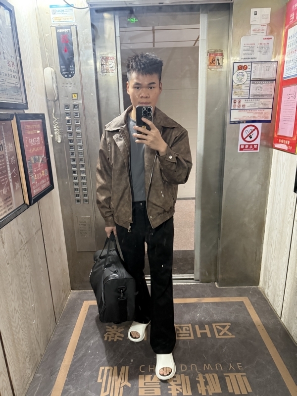 jin的第一张照片--义乌闪婚服务中心